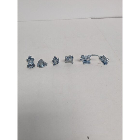 Monopoly Cheaters Edition 2017 Game Replacement 6 Tokens Pieces - Picture 1 of 3